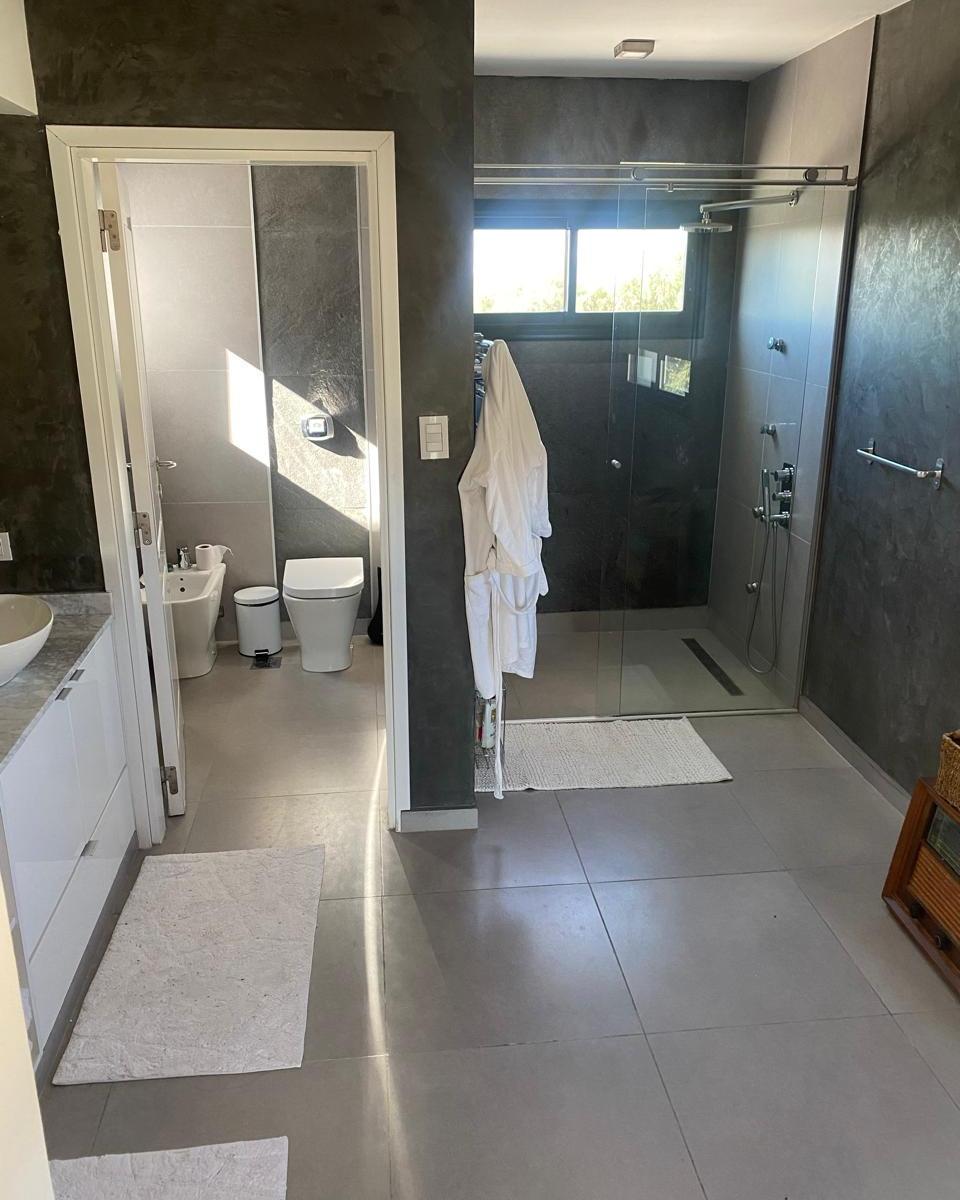 Se Vende Casa en 7 Soles (Heredades) 2