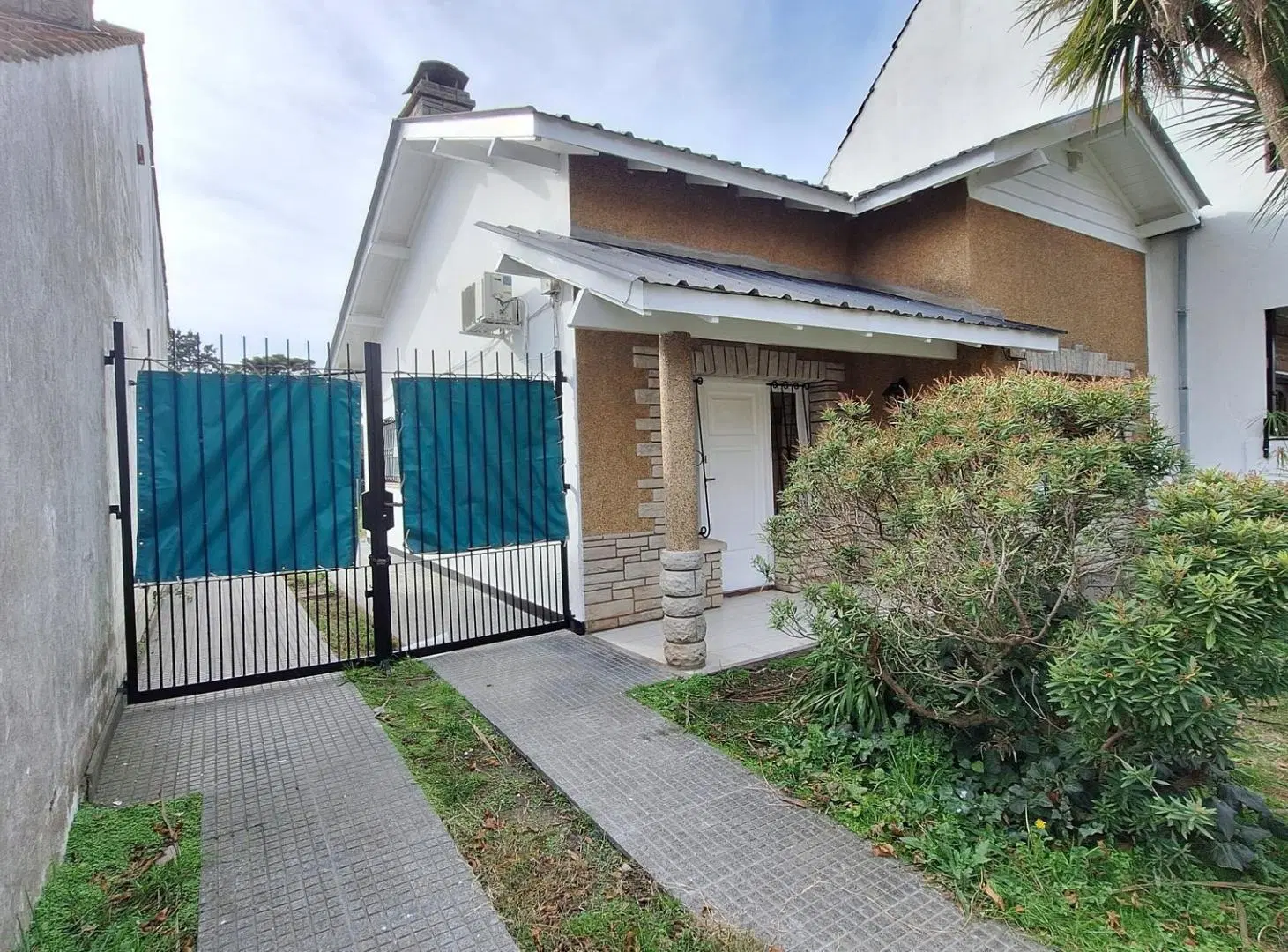 ALQUILER CASA 3 AMBIENTES EN PARQUE LURO 2