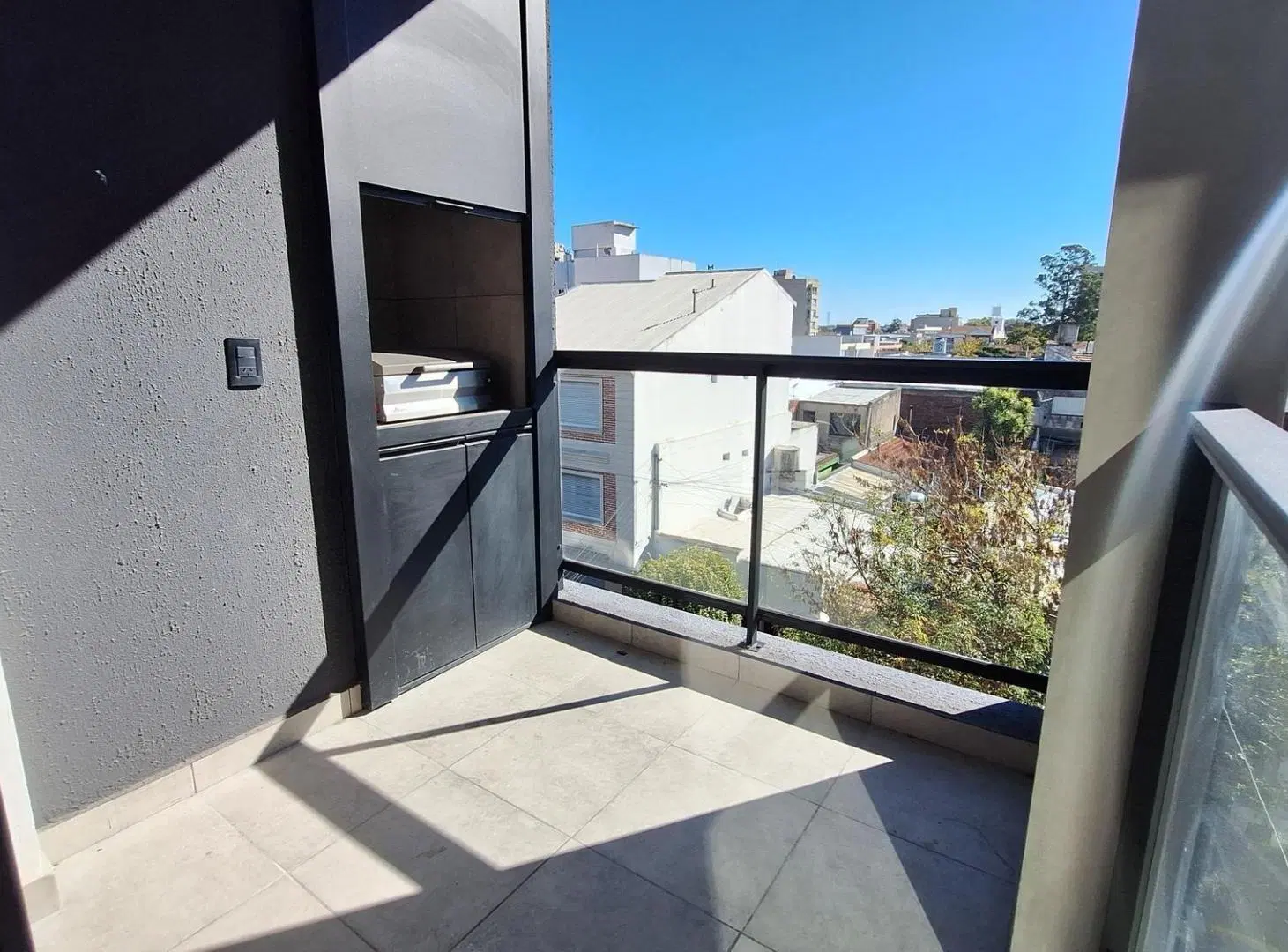 VENTA SEMIPISO 1 AMB. EN BARRIO CHAUVIN 2