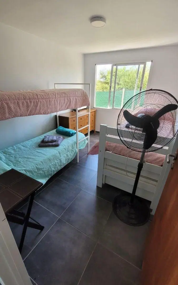 Casa de contenedores, dos unidades separadas planta alta y planta baja 5