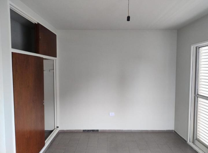 Venta - Departamento De Dos Dormitorios Sobre Av. Santa Fe - Córdoba 5