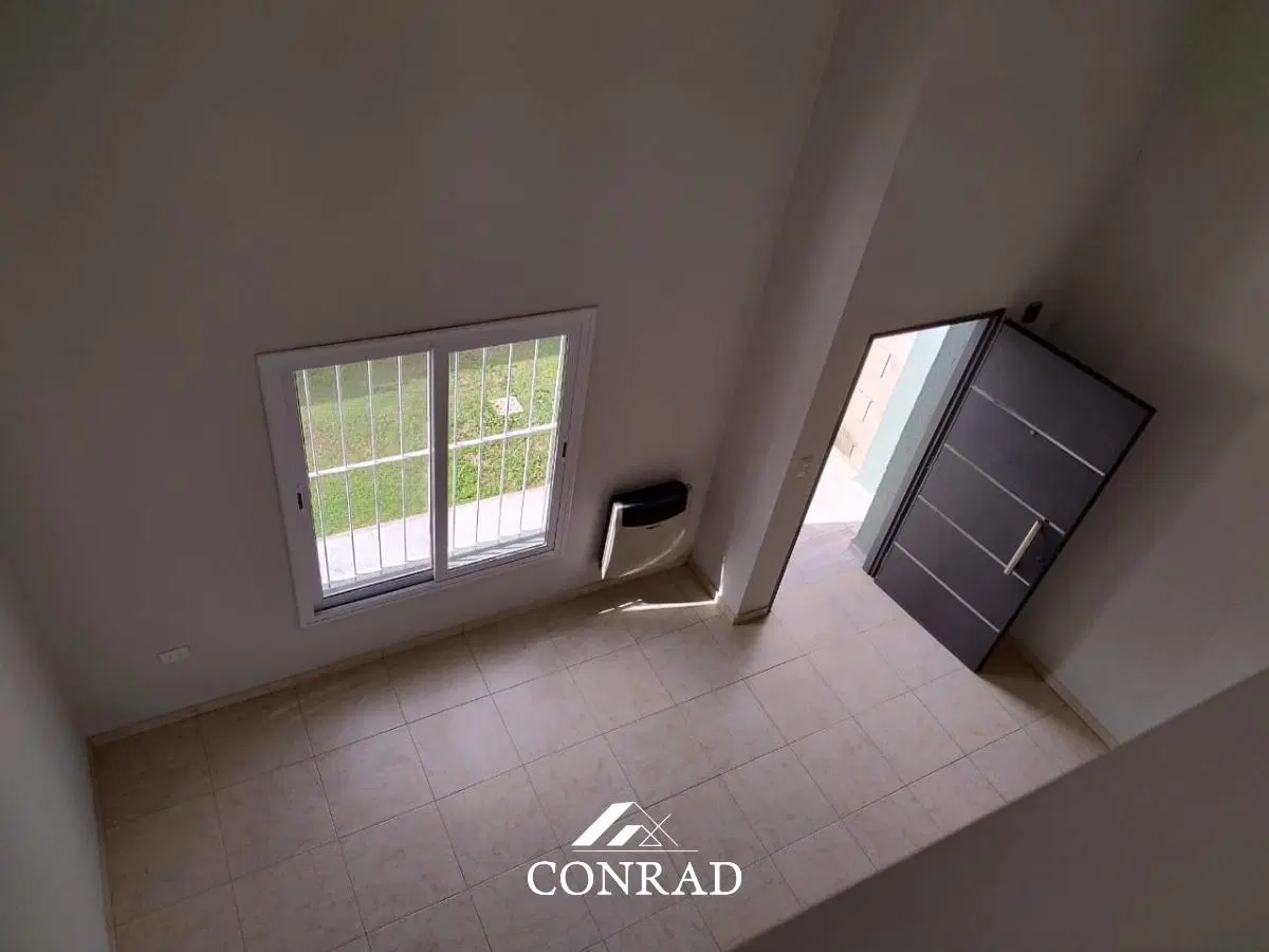 APTA CRÉDITO - Casa en Venta de Un Dormitorio con Cochera Doble - Villa Rivera Indarte 4
