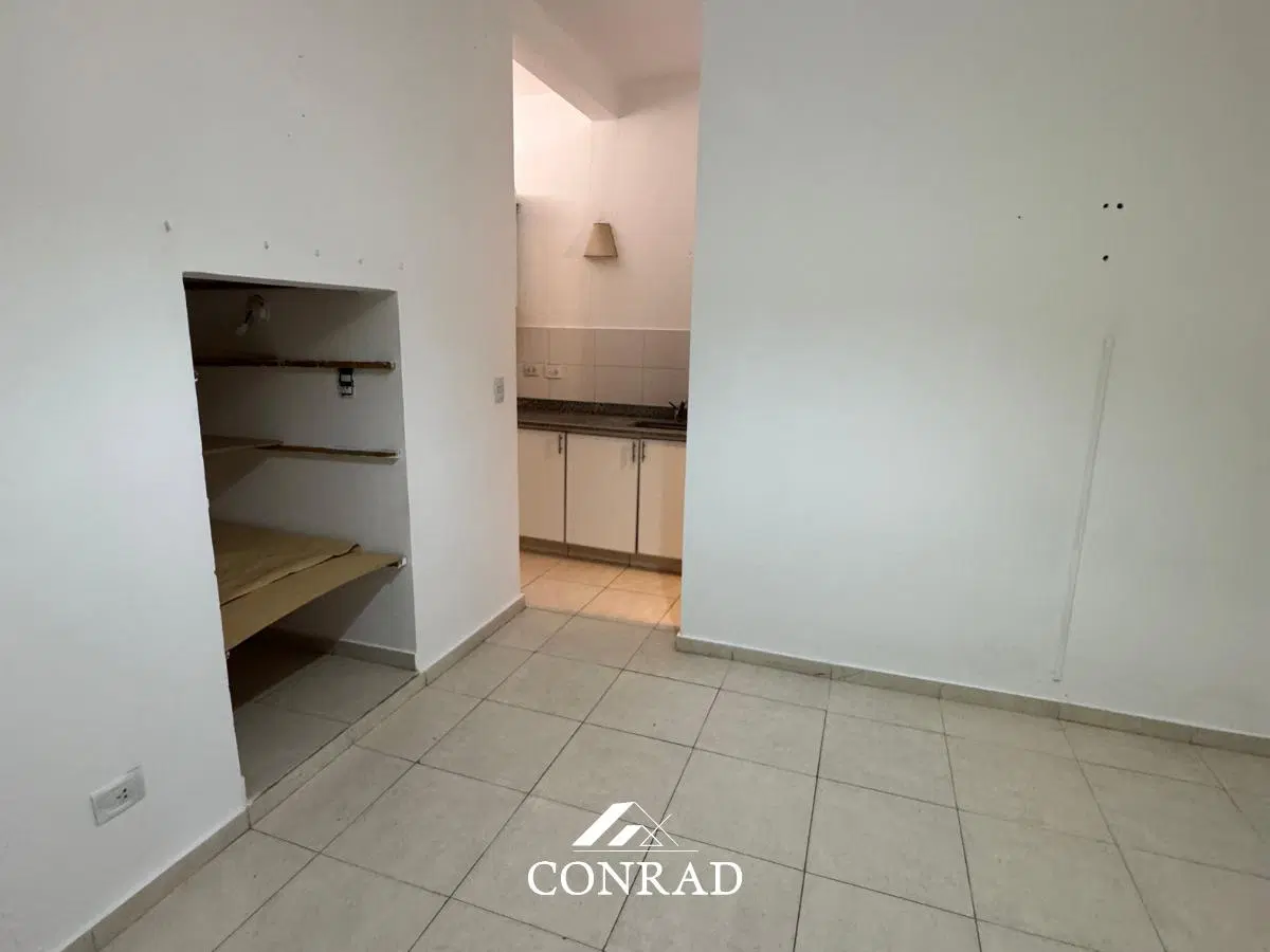 ALQUILER - Departamento de Un Dormitorio sobre Av. San Martín - Río Ceballos 1