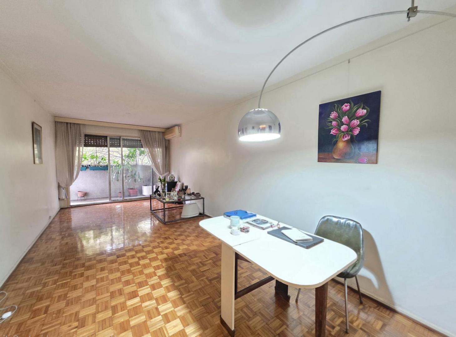 Foto de Venta Departamento en Balvanera Cochera. Balcón. Patio, imagen 3