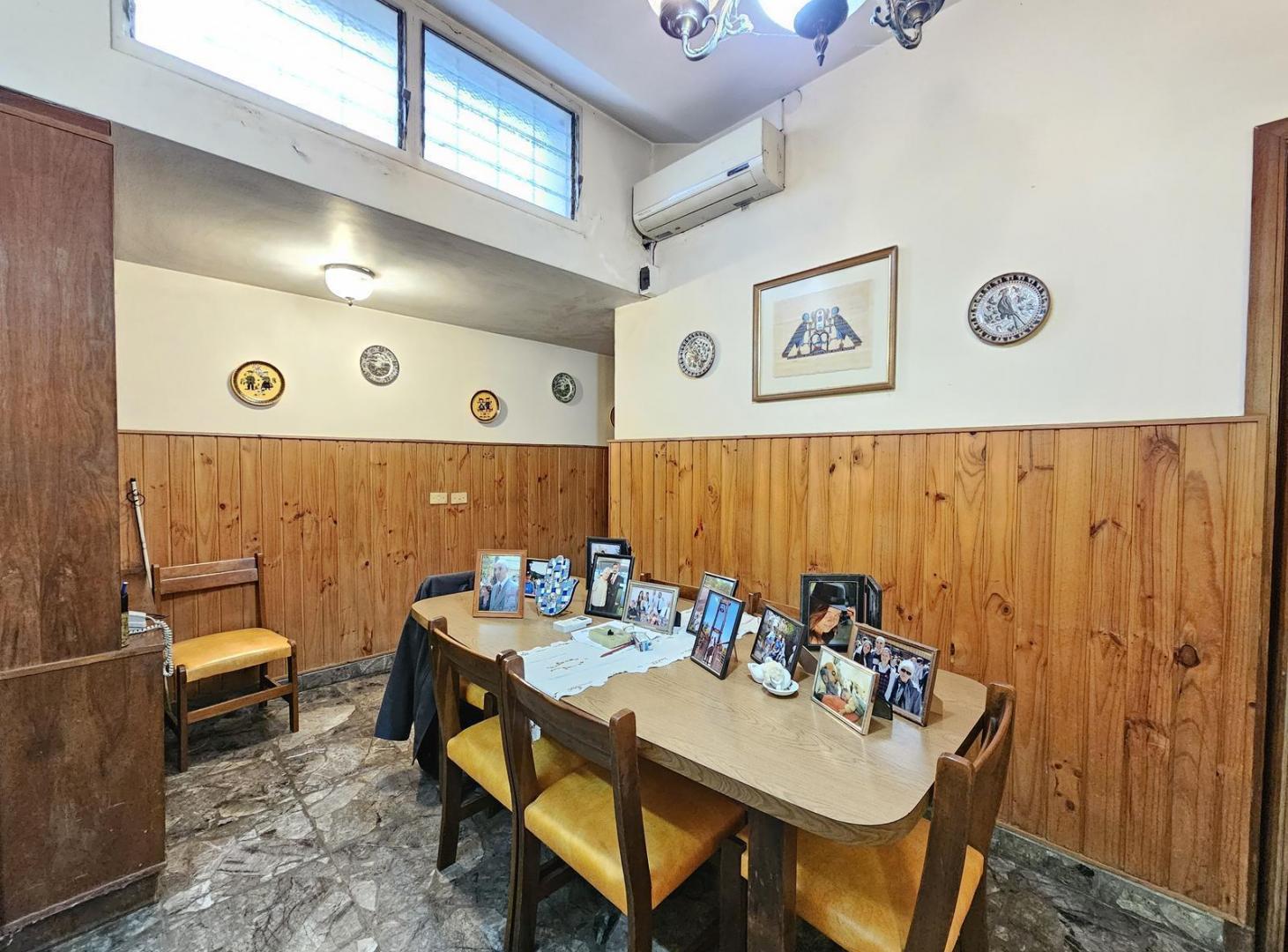 VENTA CASA 7 AMB COCHERA PATIO TERRAZA VILLA MARTELLI