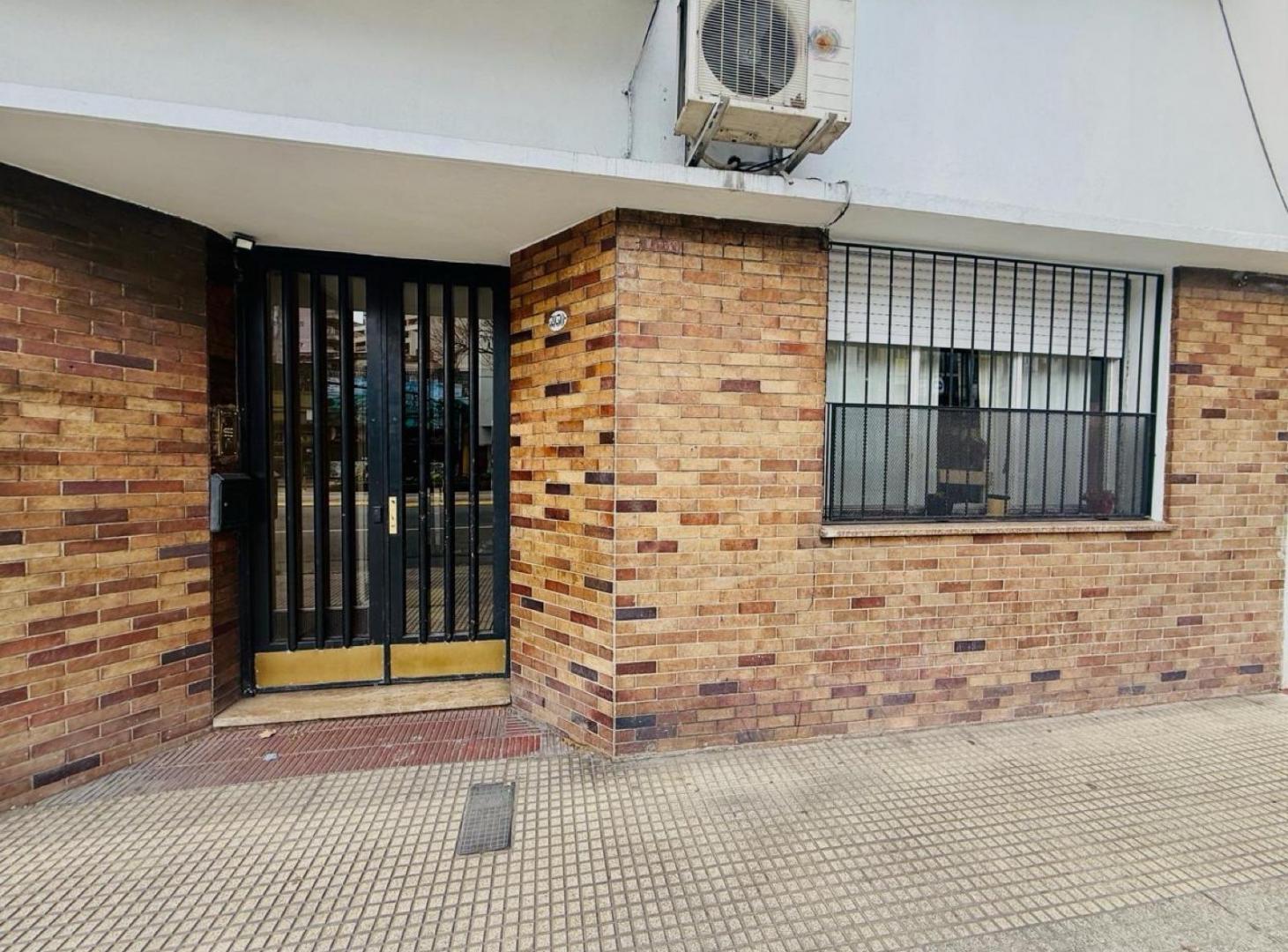 Foto de VENTA. VILLA CRESPO 2 AMBIENTES, PATIO, imagen 4