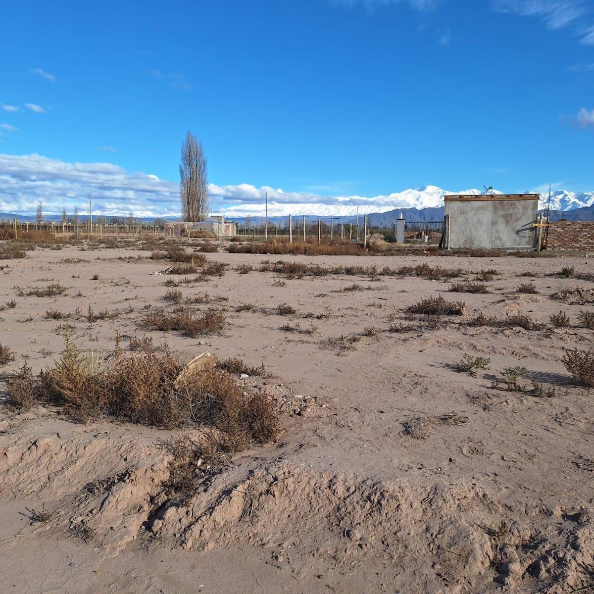 Lotes en Venta en Perdriel 4