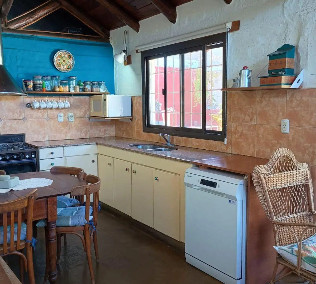 Casa en venta apta crédito en Luján de Cuyo 2