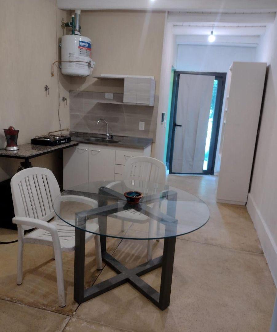 Foto de Monoambiente en alquiler en Vistalba, imagen 2