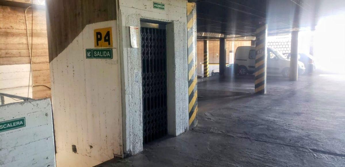 Foto de Cochera en venta en calle Mitre de Mendoza, imagen 2
