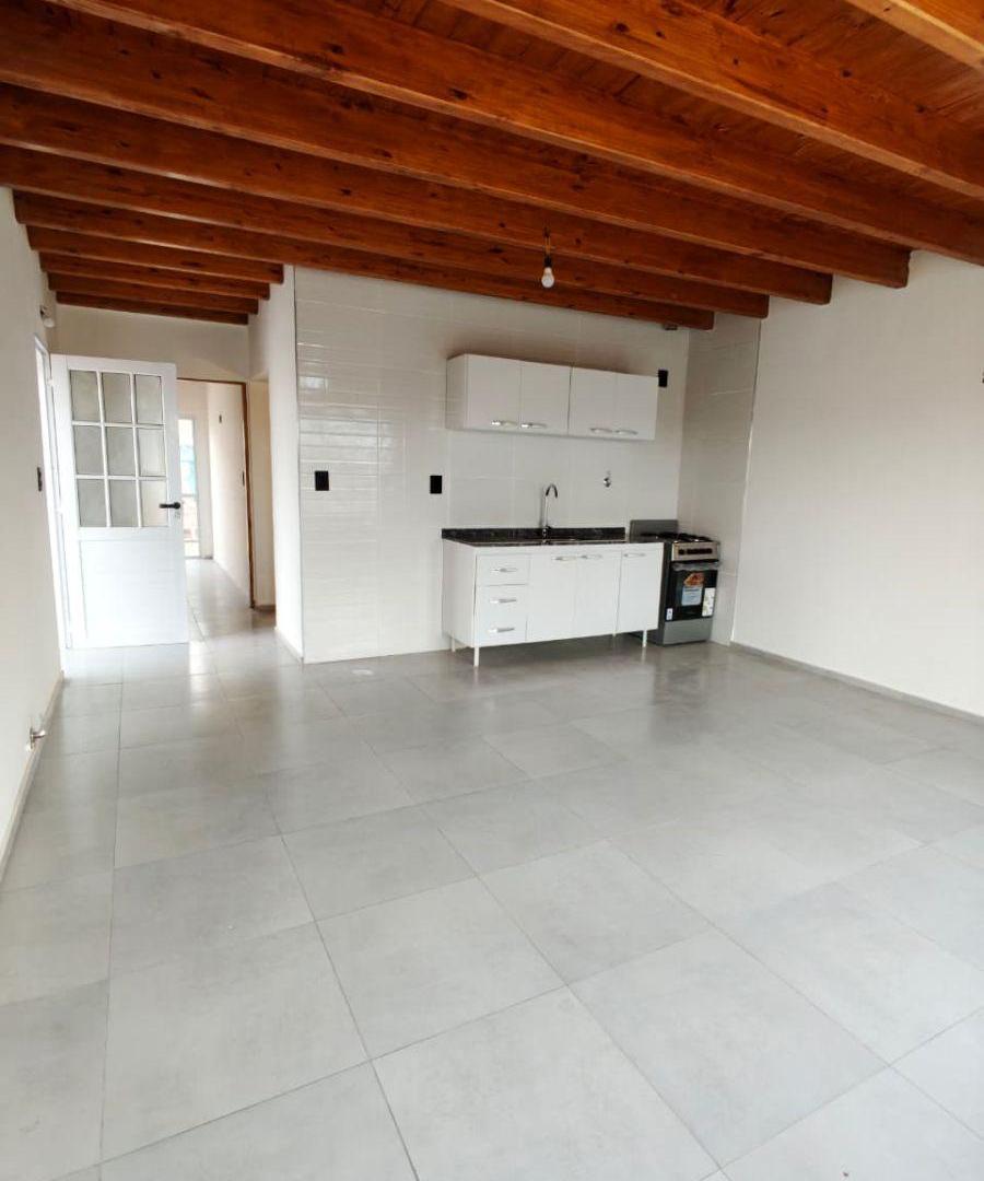 Foto de Casa a estrenar en Guaymallen NO APTA CREDITO, imagen 2