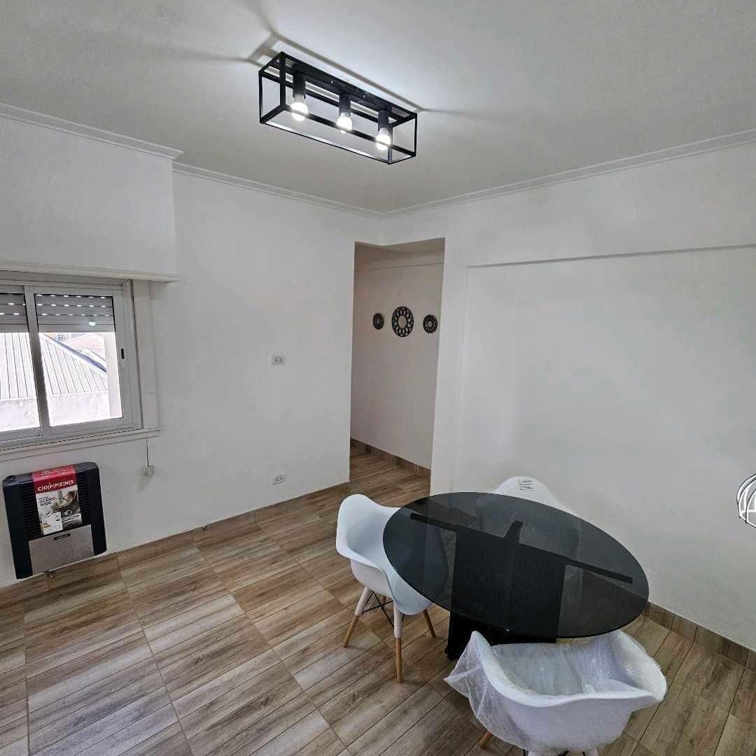 Foto de VENTA departamento 3 AMB EN CHAUVIN, imagen 1