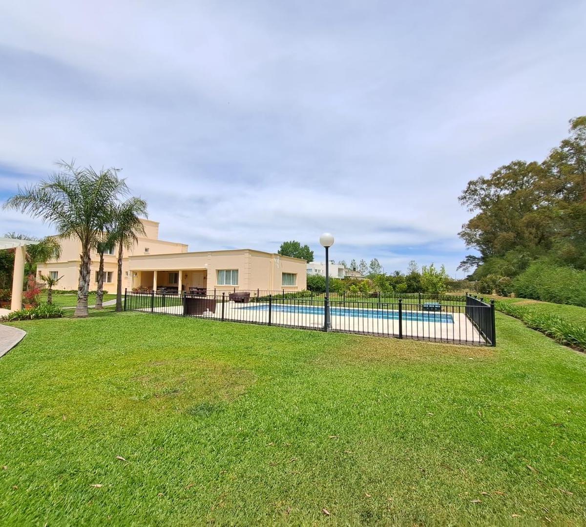 DESTACADA CASA EN VENTA EN LA RESERVA CARDALES C.C.-SOFITEL