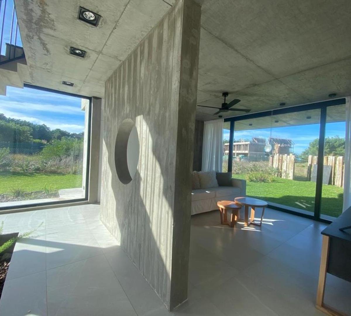 Casa en Venta Costa Esmeralda 1