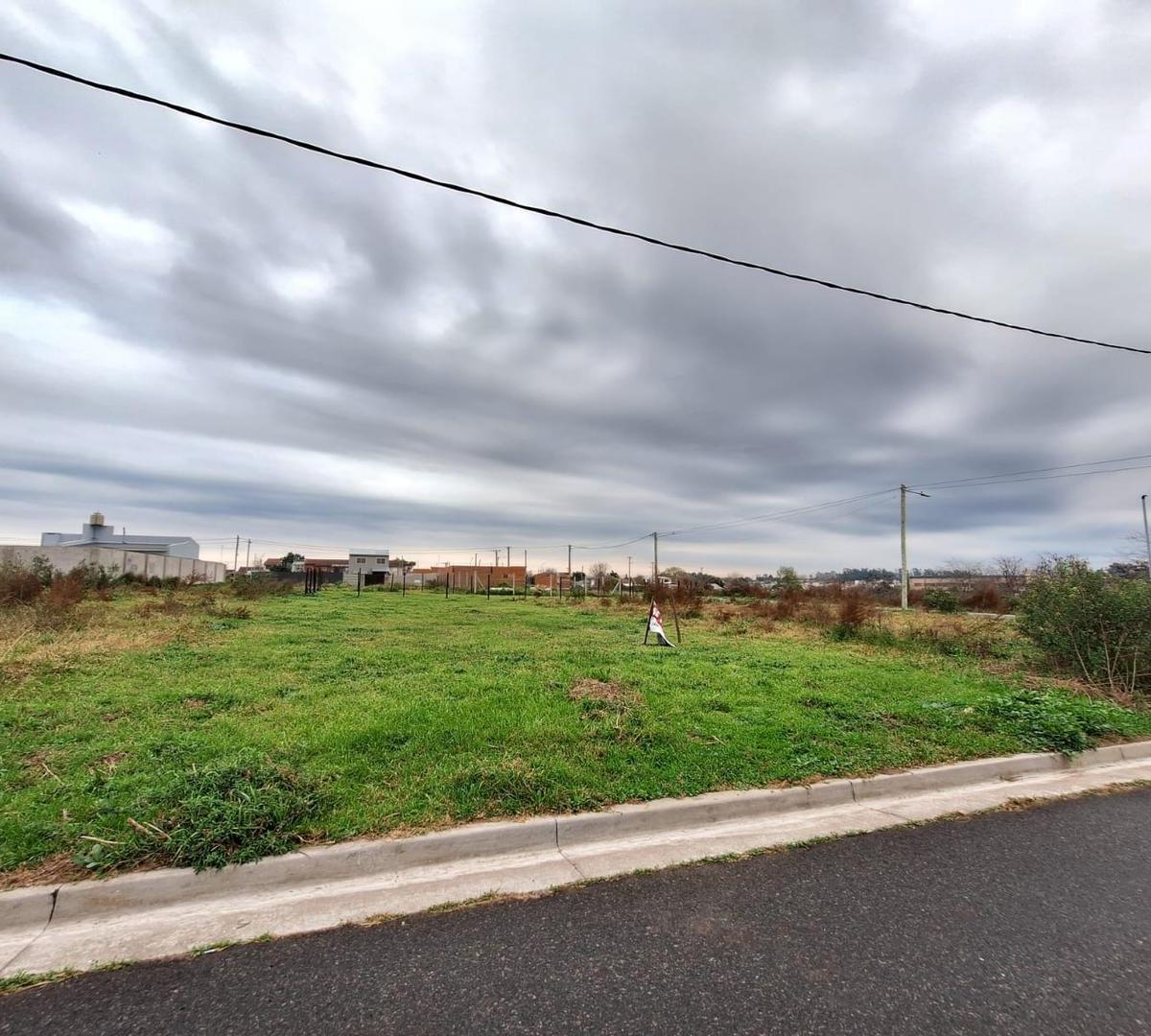 LOTE EN VENTA CAMPANA - ARIEL DEL PLATA II -
