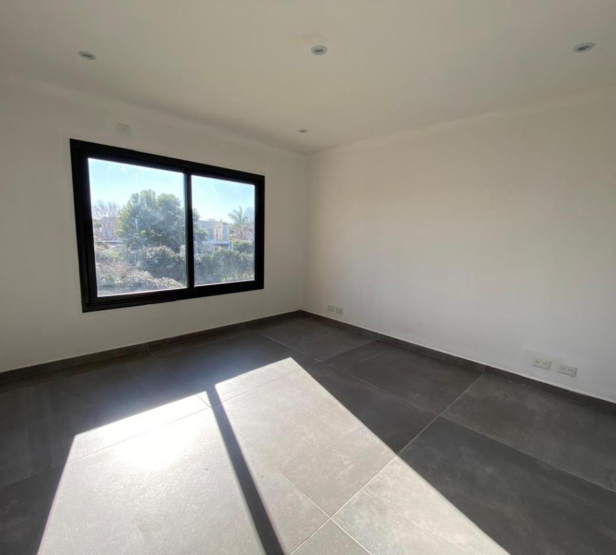 CASA EN VENTA HARAS SANTA MARIA