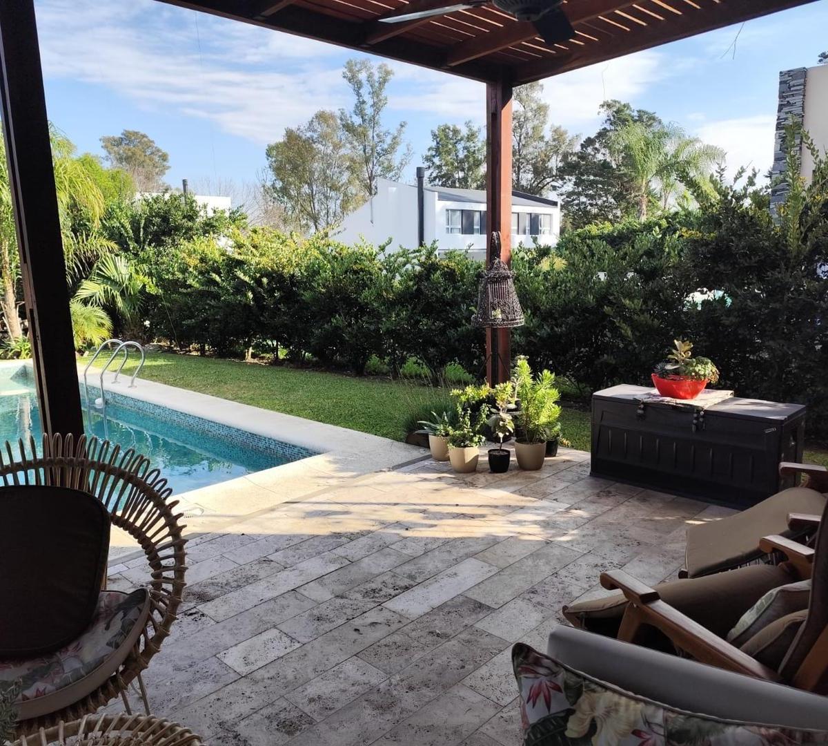Foto de CASA EN VENTA LA RESERVA, imagen 3