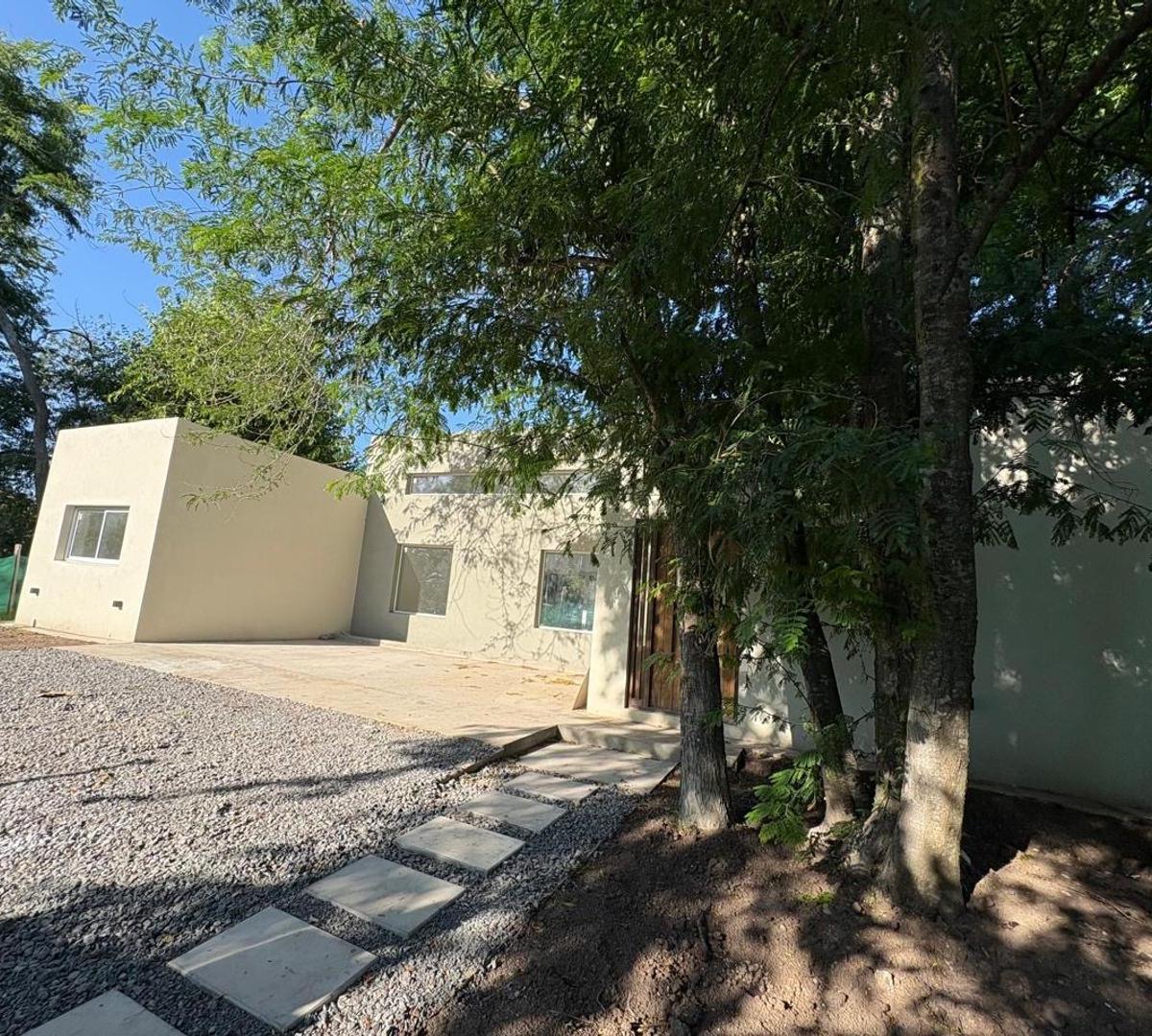 CASA EN VENTA EN LOMA VERDE