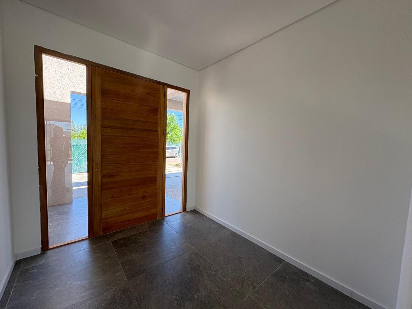 Foto de CASA EN VENTA ZÁRATE, imagen 3