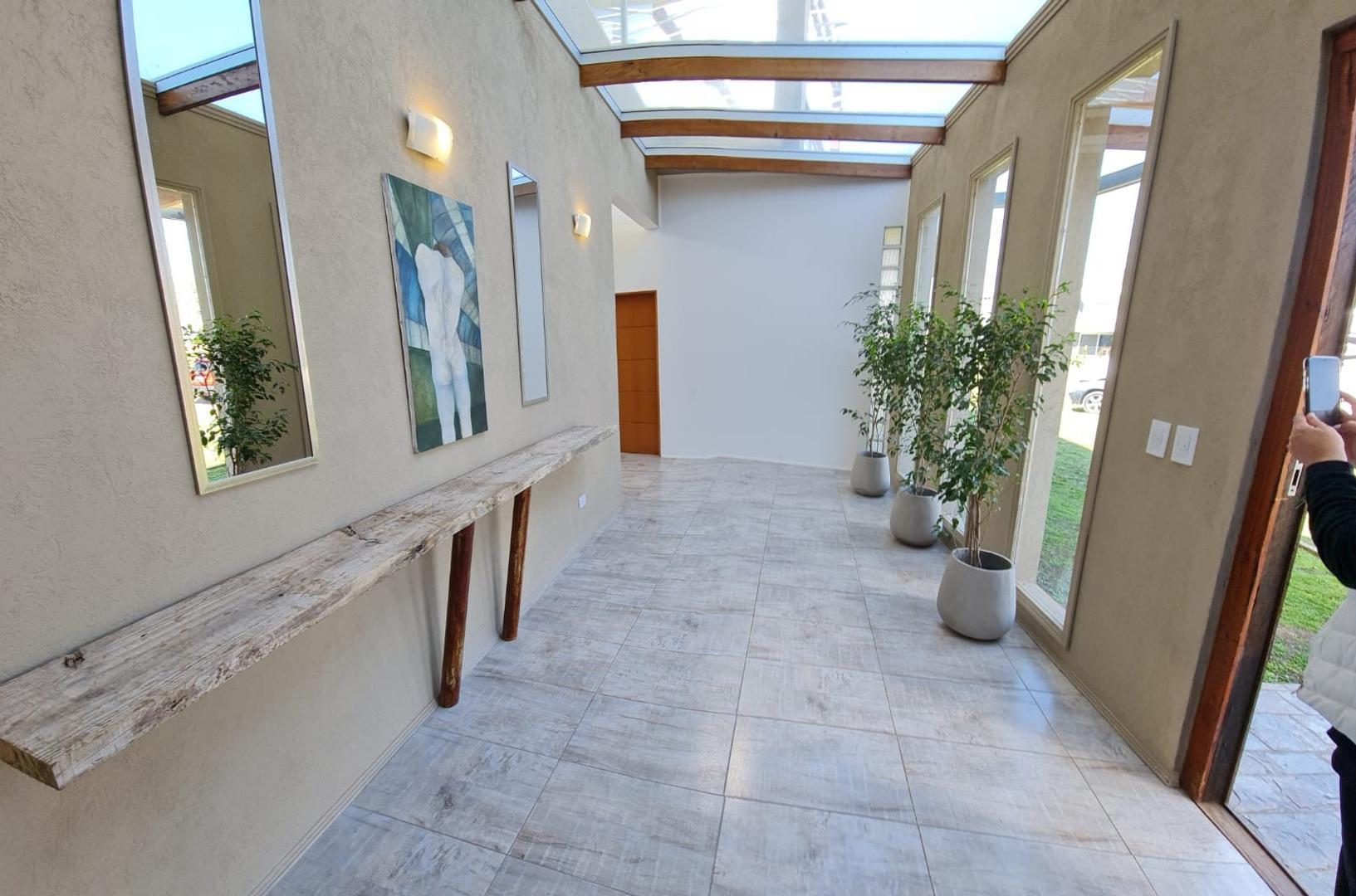 Foto de CASA EN ALQUILER TEMPORAL HARAS SANTA MARIA, imagen 2