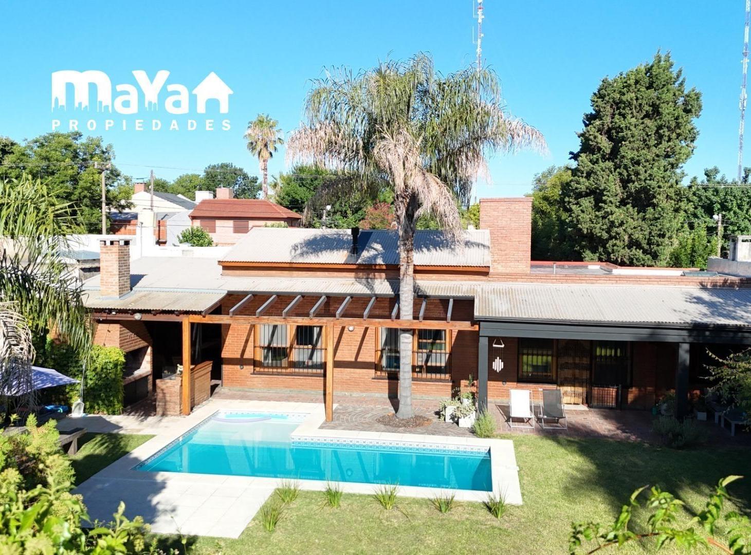 CASA EN VENTA - CAMPANA