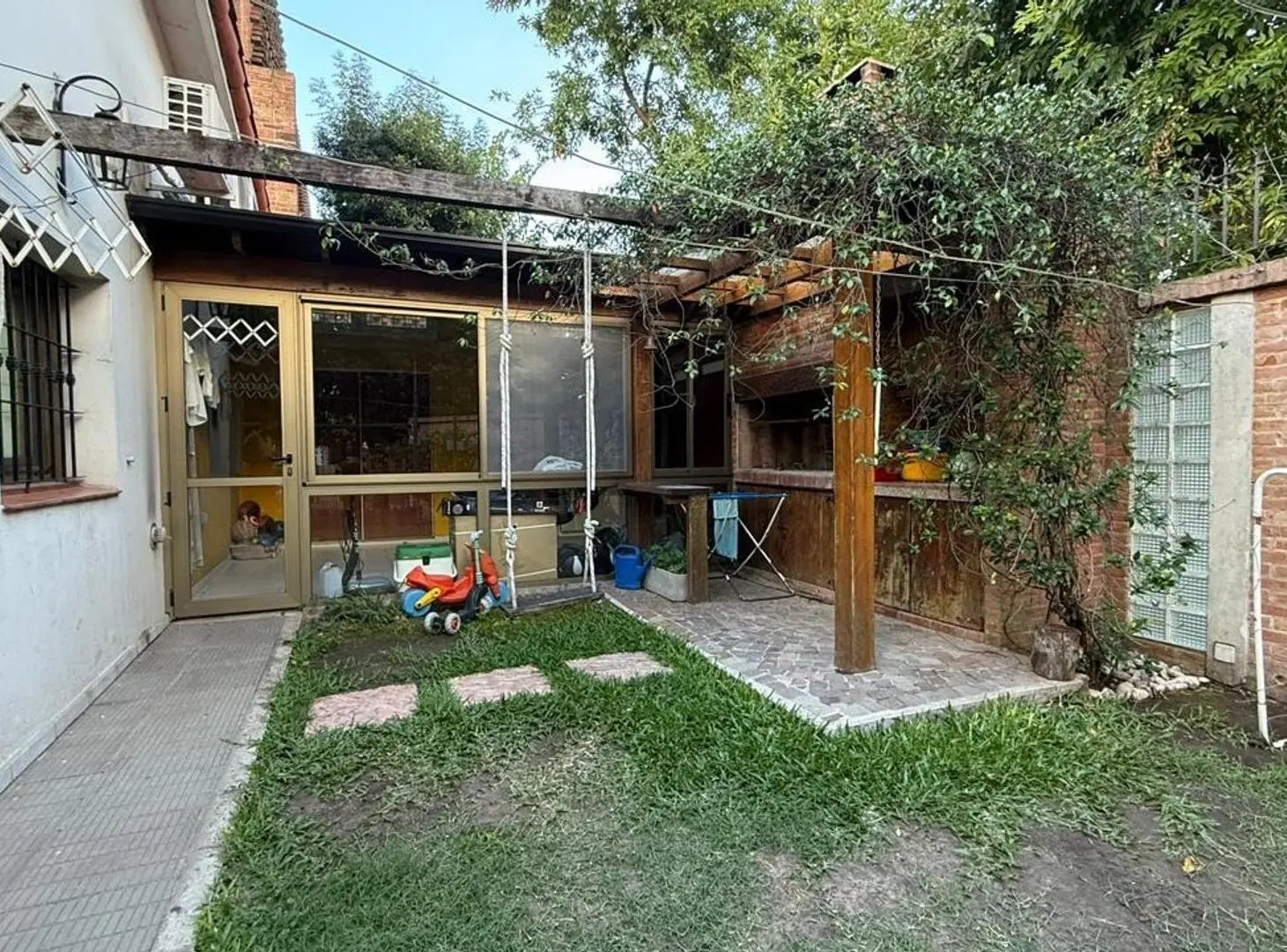 CASA TIPO PH EN VENTA - CAMPANA 4