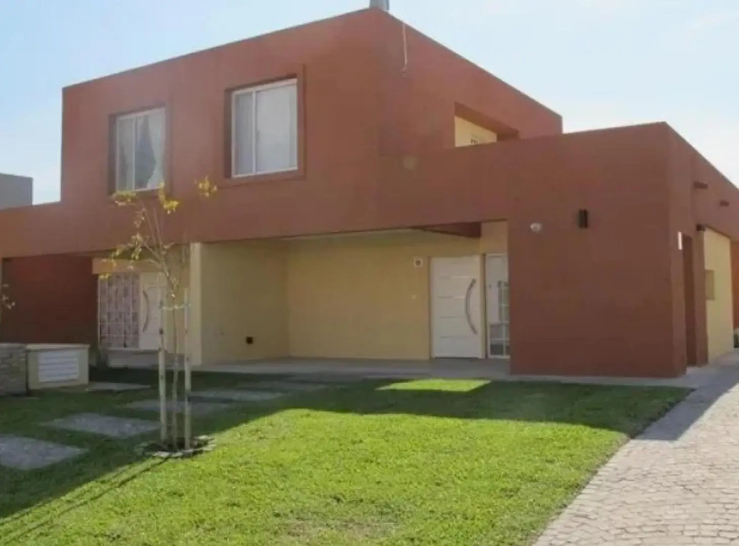 Casa + Lote en Venta | Plan Eidico Adjudicado | Santa Guadal 4