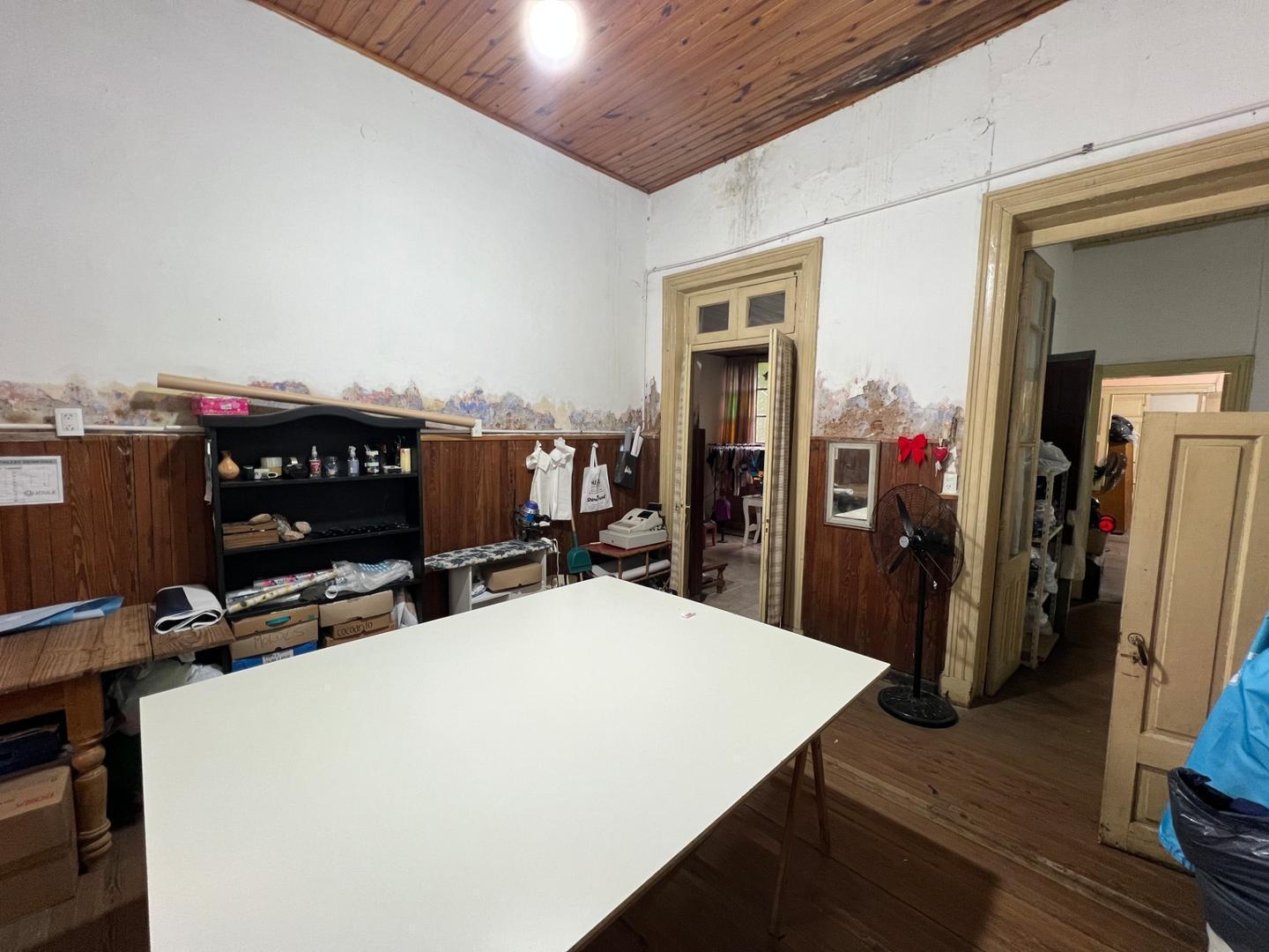 CASA EN VENTA - CAMPANA