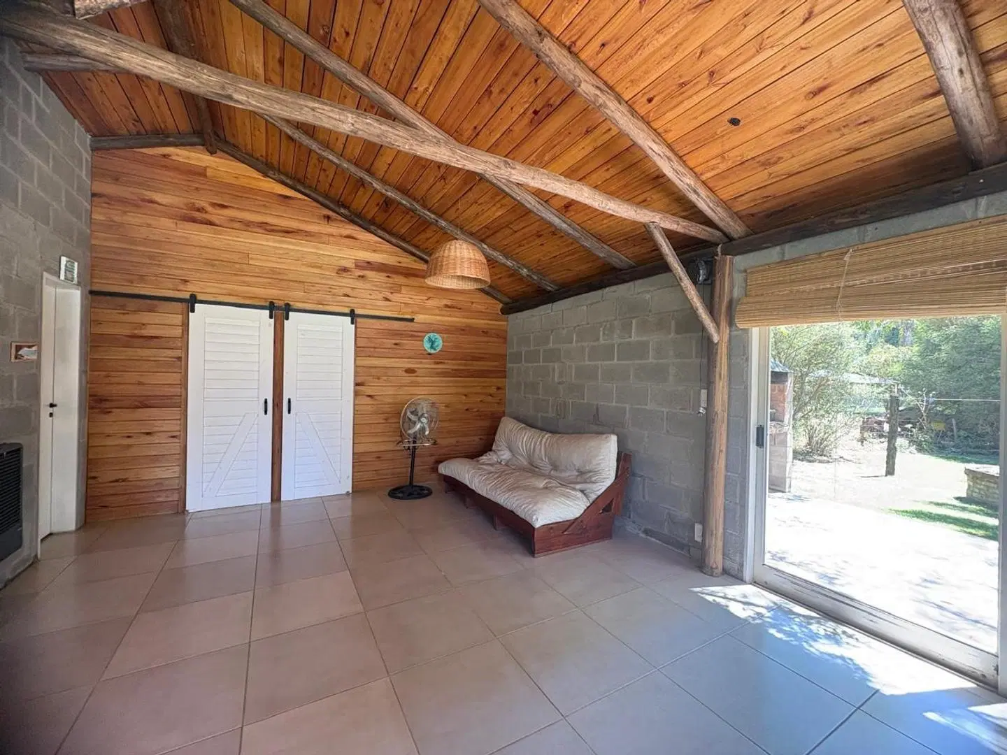 CASA QUINTA EN ALQUILER 2
