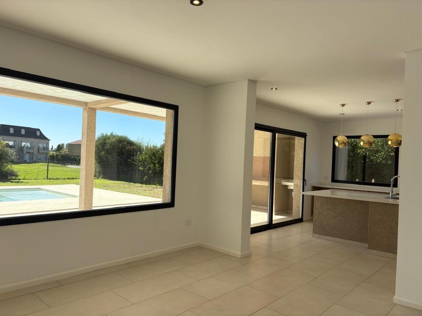Foto de CASA EN ALQUILER HARAS SANTA MARIA, imagen 1
