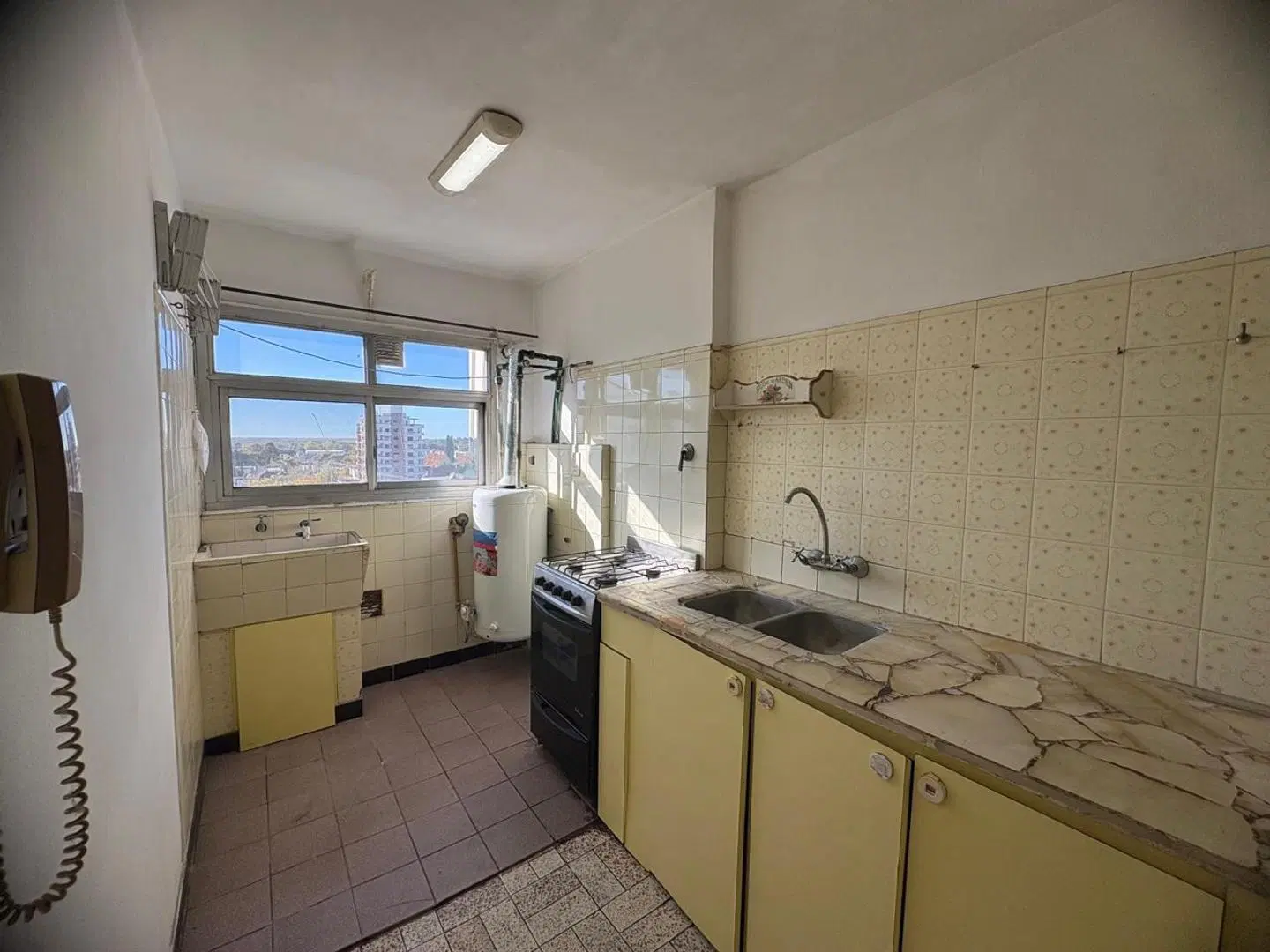 DEPARTAMENTO EN ALQUILER CAMPANA 4