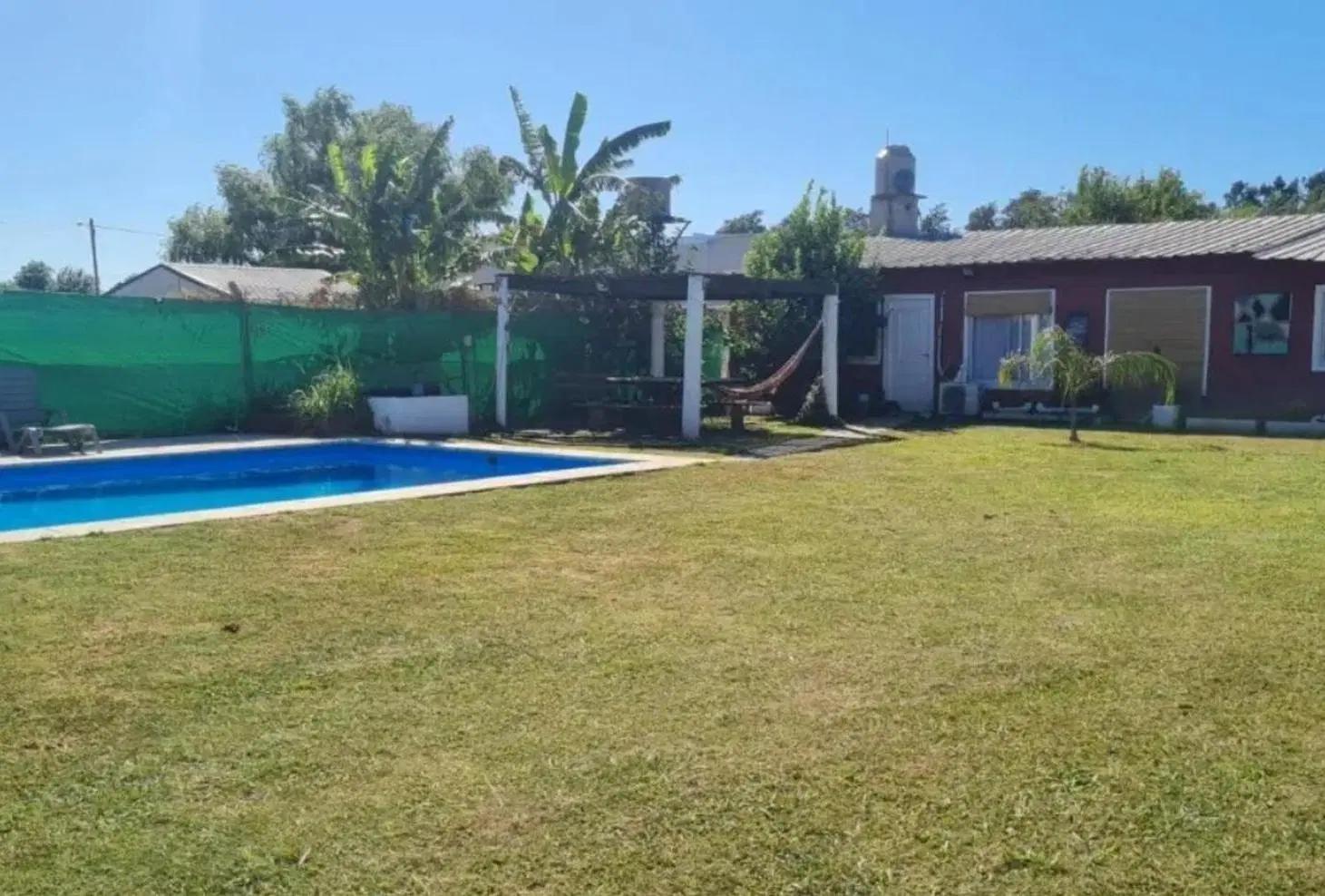 CASA EN VENTA - BARRIO LAS PICADAS 3