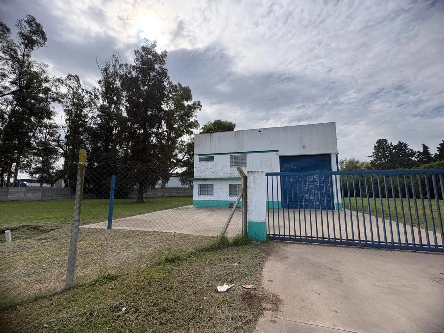 GALPÓN EN VENTA ZÁRATE 5