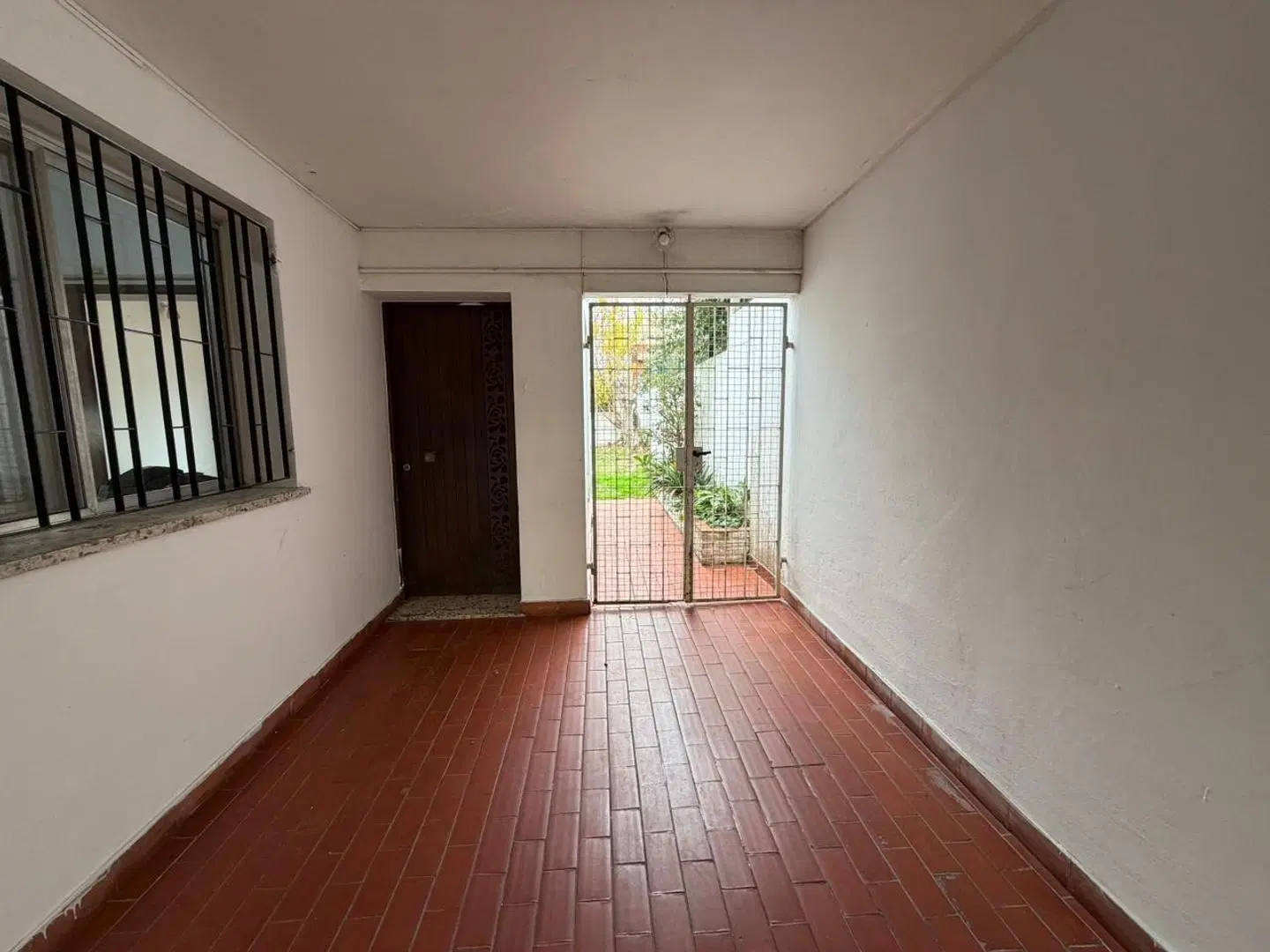 CASA EN ALQUILER - 25 DE MAYO AL 1500 3