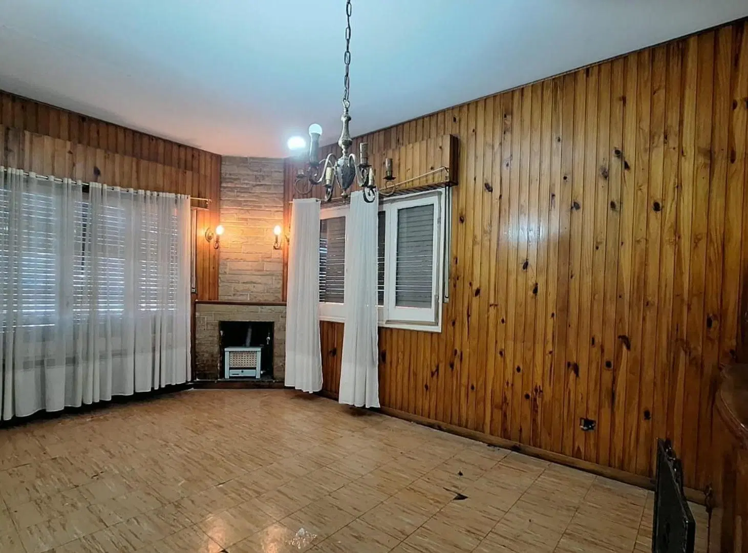 CASA EN VENTA CAMPANA 2