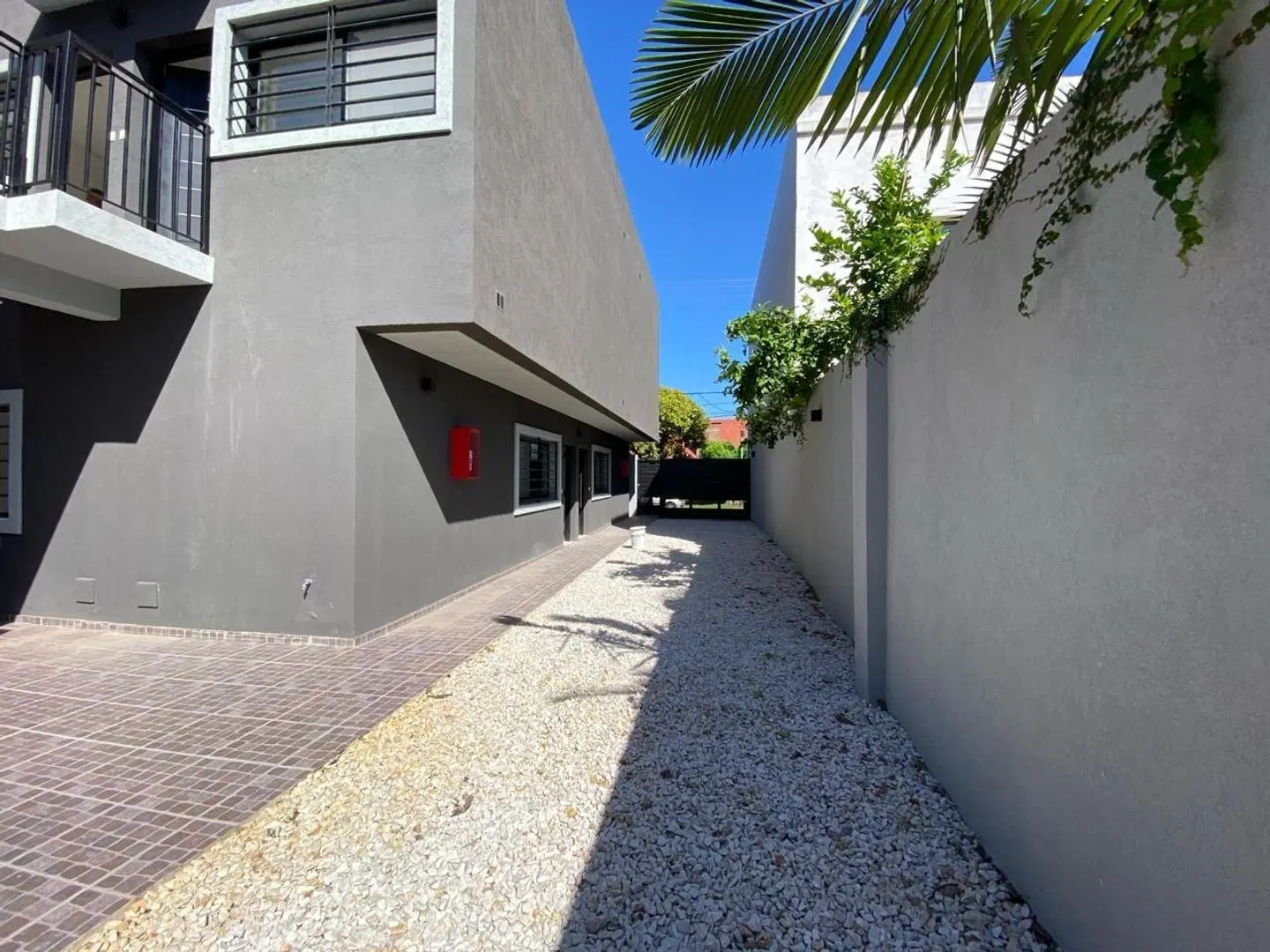 DEPARTAMENTO EN ALQUILER CAMPANA 4