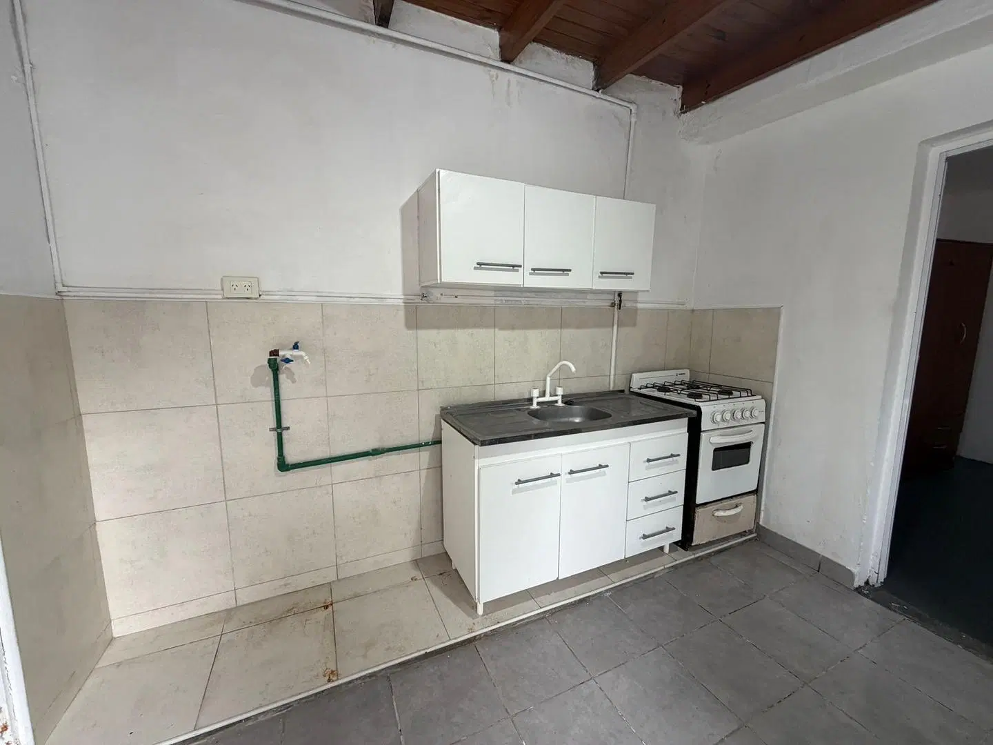 DEPARTAMENTO EN ALQUILER - SAN MARTIN AL 400 3