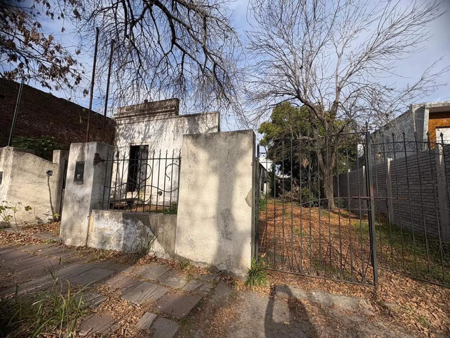 CASA EN ALQUILER ZÁRATE 5