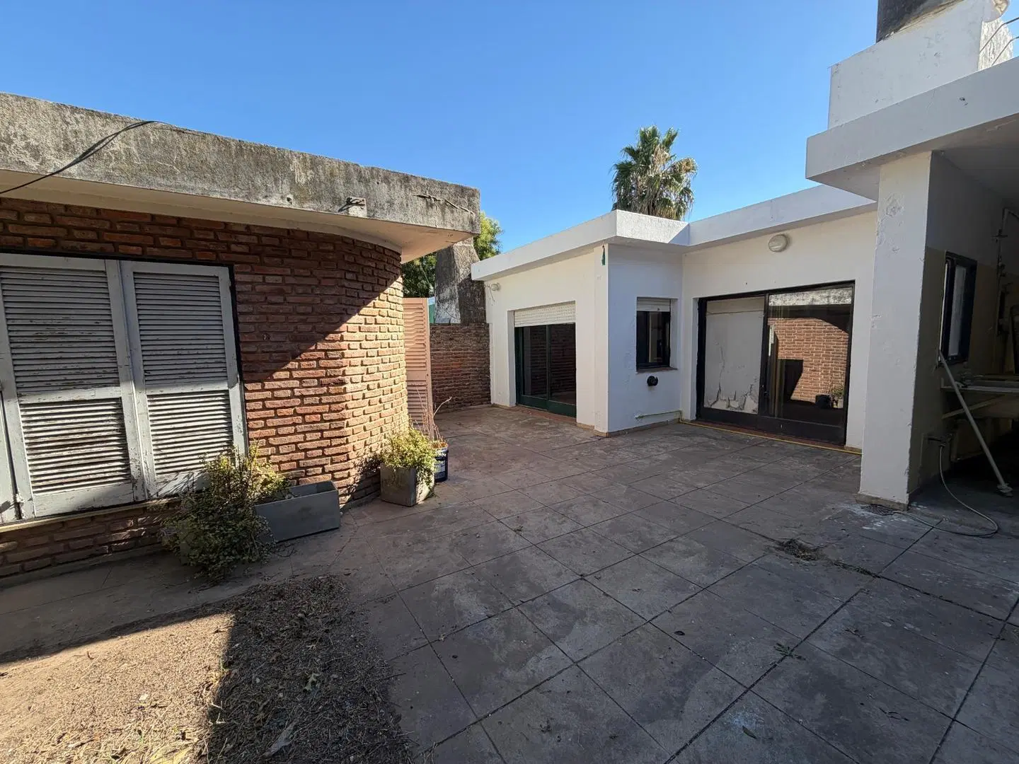 CASA EN VENTA - CAMPANA 8