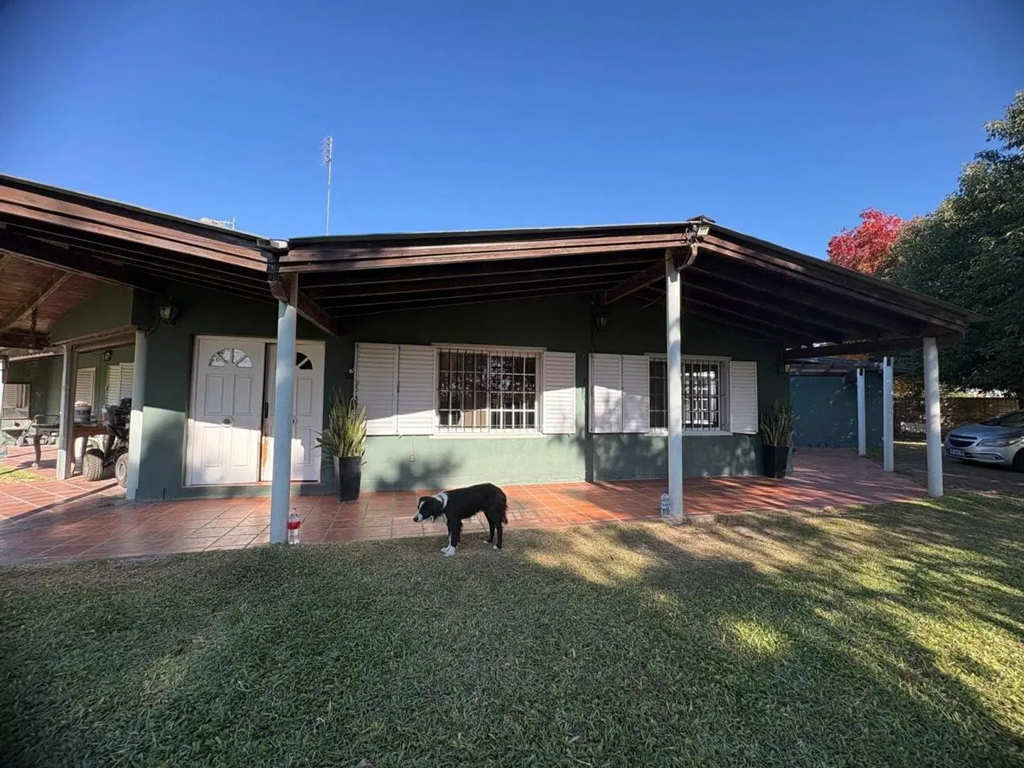 CASA EN VENTA ESCALADA 2
