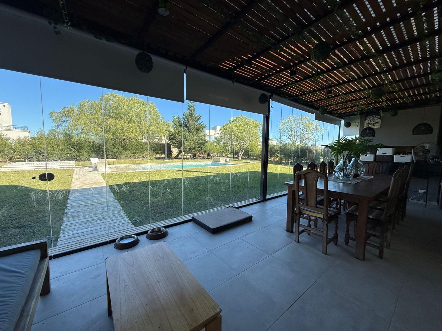 Foto de CASA EN VENTA - LA RESERVA CARDALES, imagen 2
