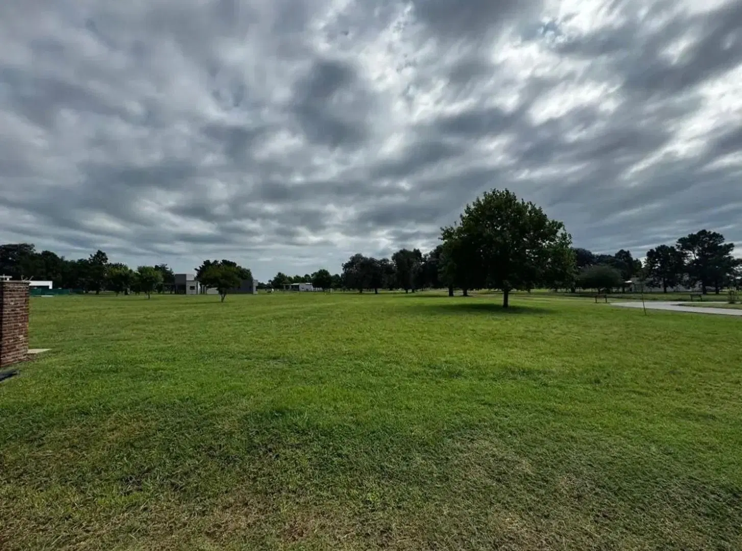 LOTE EN VENTA - MIRABOSQUES 5