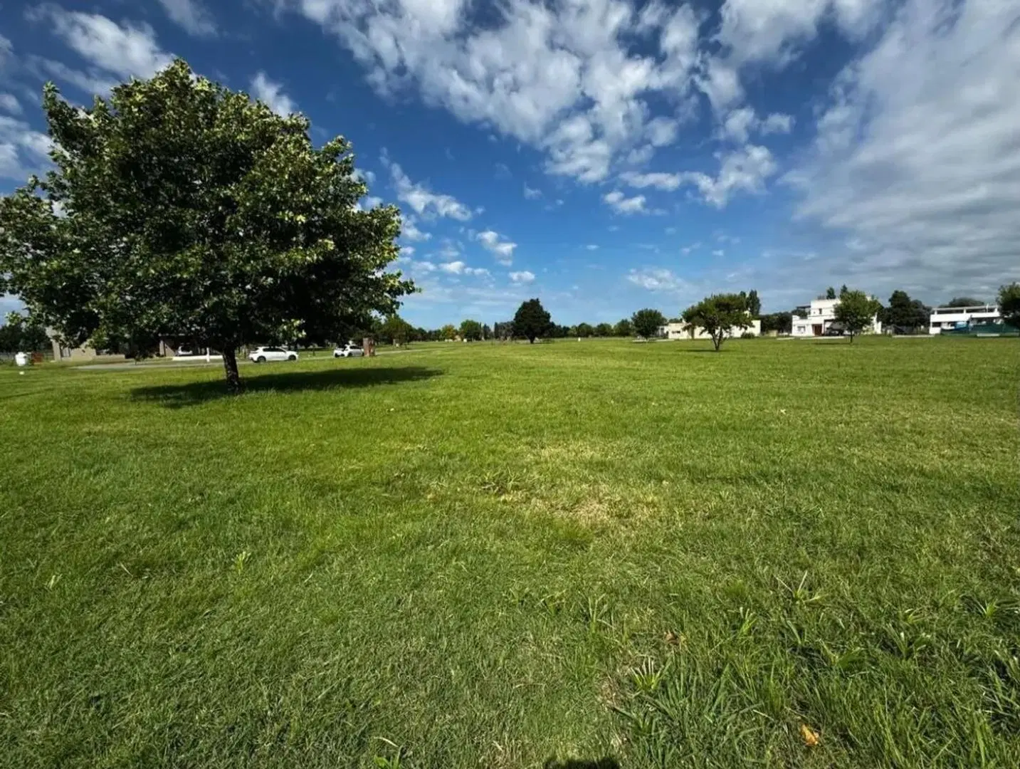 LOTE EN VENTA - MIRABOSQUES 1