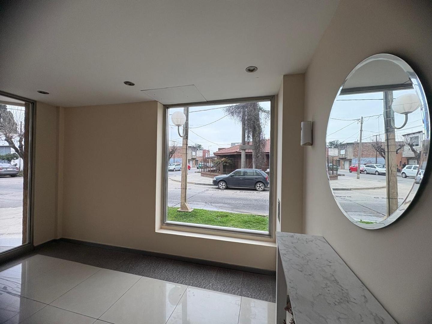 Foto de DEPARTAMENTO EN ALQUILER ZARATE, imagen 5