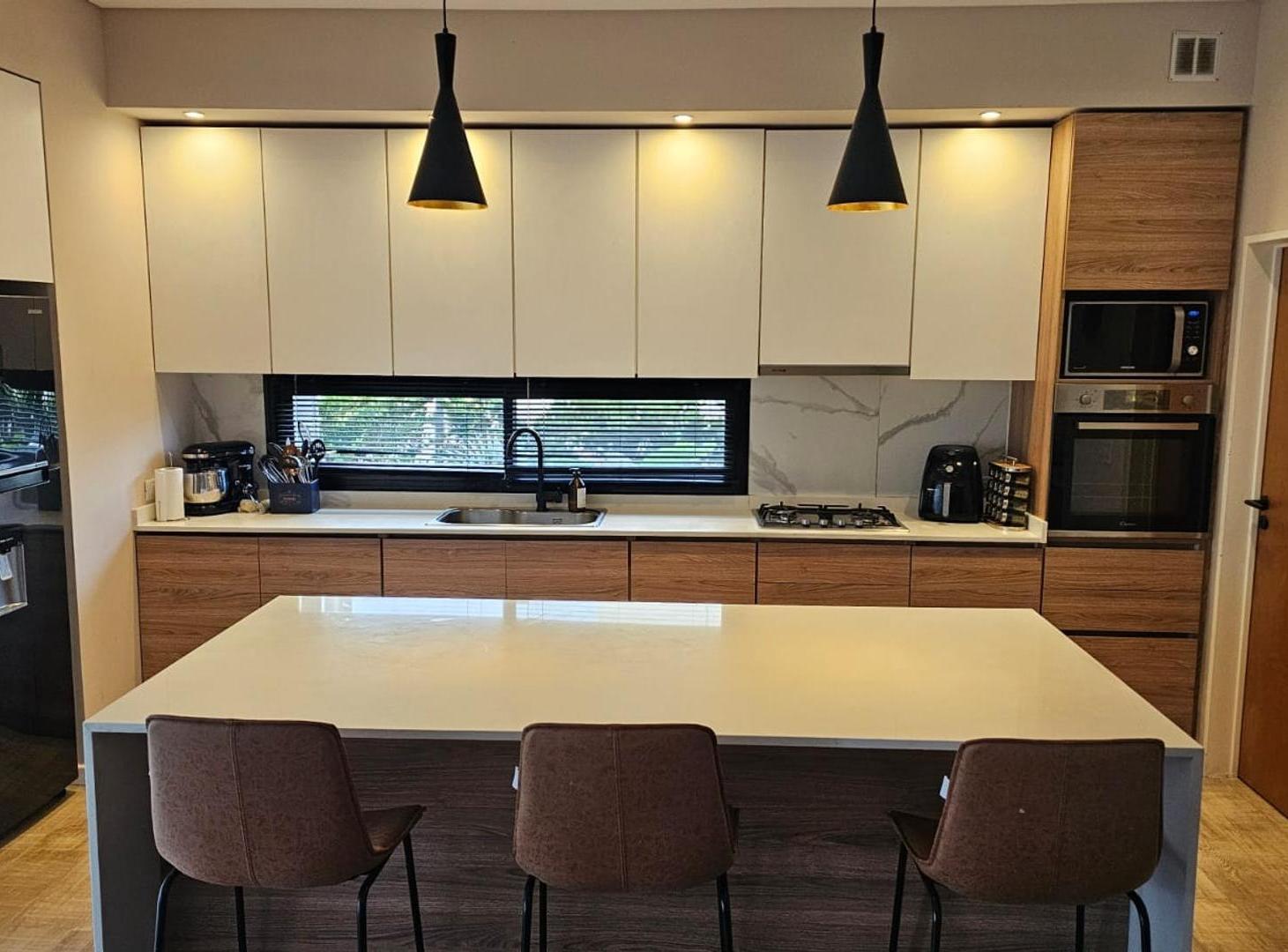Foto de CASA EN ALQUILER CARDALES, imagen 2