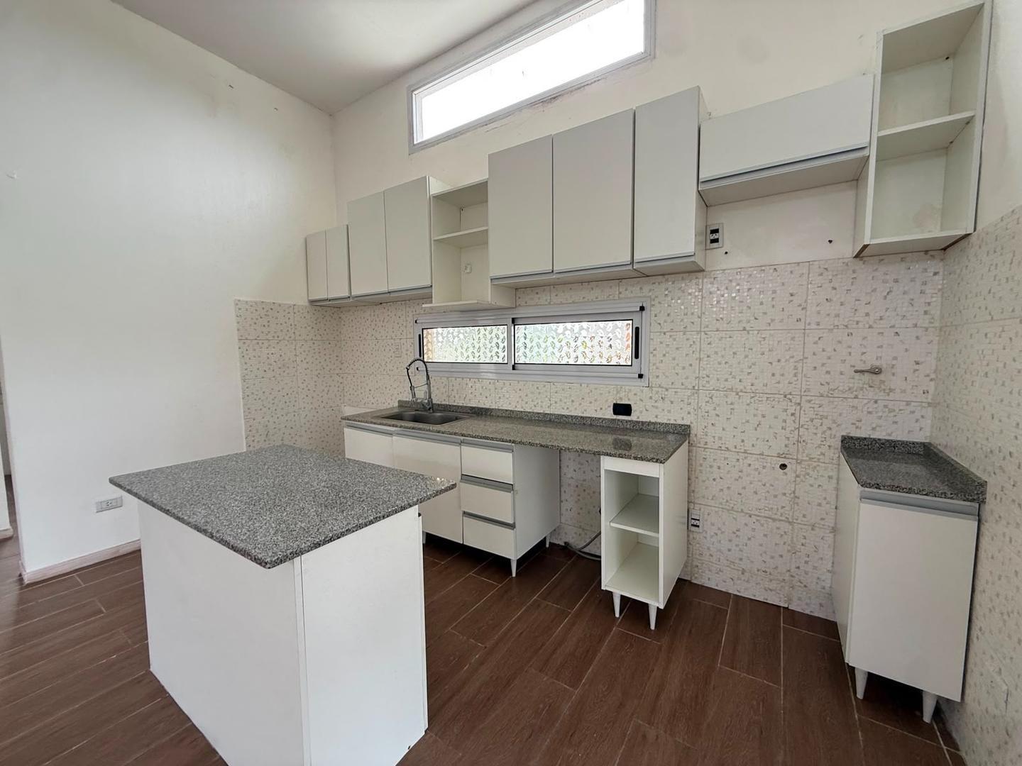 Foto de CASA A ESTRENAR EN VENTA - SAN SEBASTIAN AREA 7, imagen 2