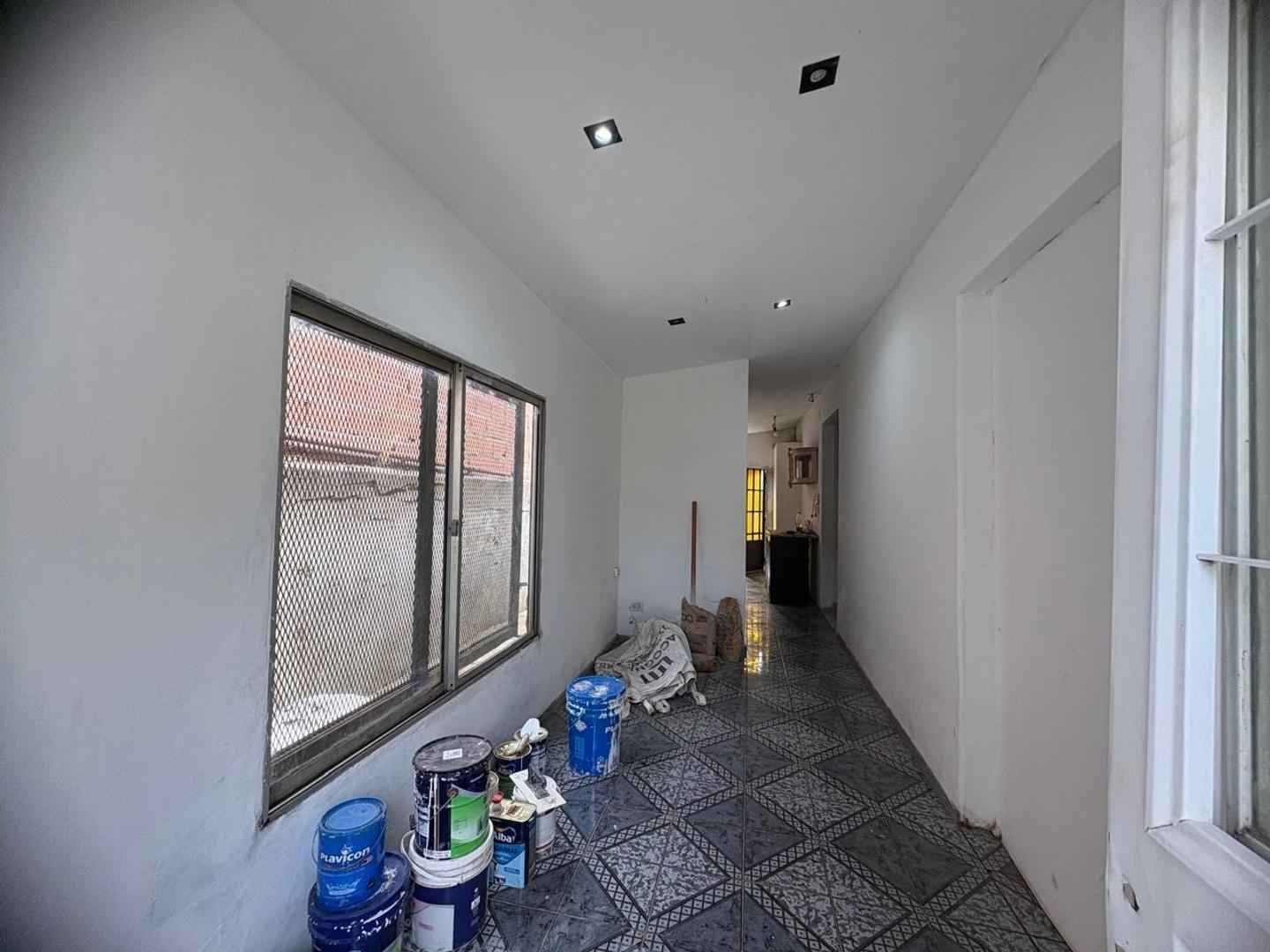 Foto de CASA EN ALQUILER ZARATE, imagen 2
