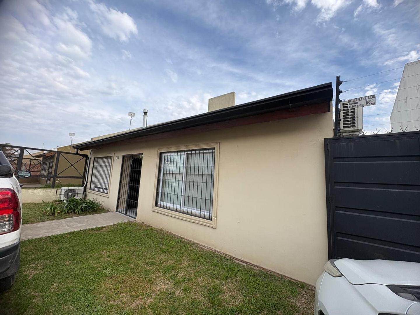 Foto de CASA EN VENTA CAMPANA, imagen 2