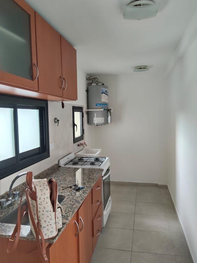 Foto de DEPARTAMENTO EN ALQUILERCAMPANA, imagen 2