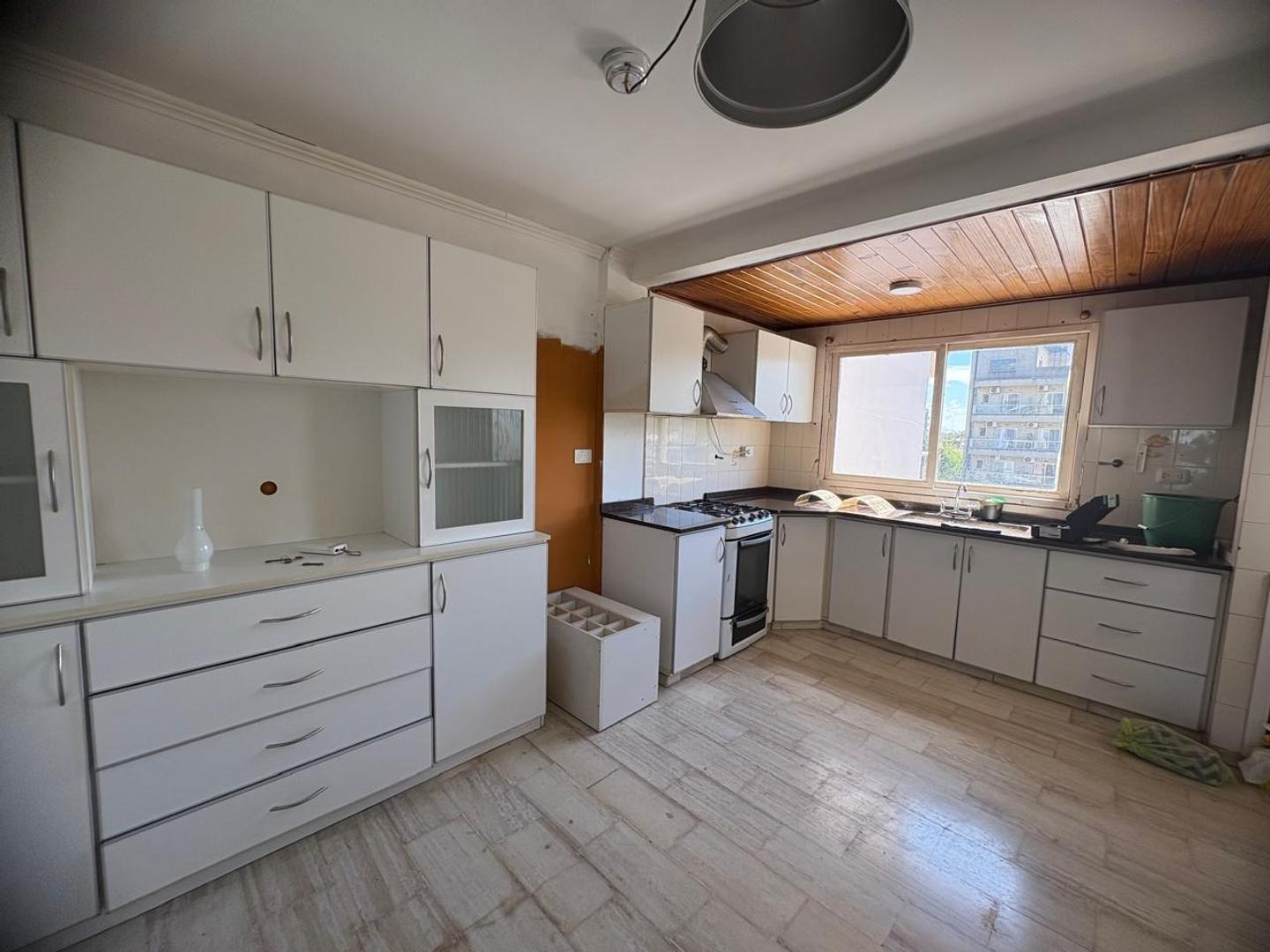 Foto de DEPARTAMENTO EN ALQUILER ZARATE, imagen 5